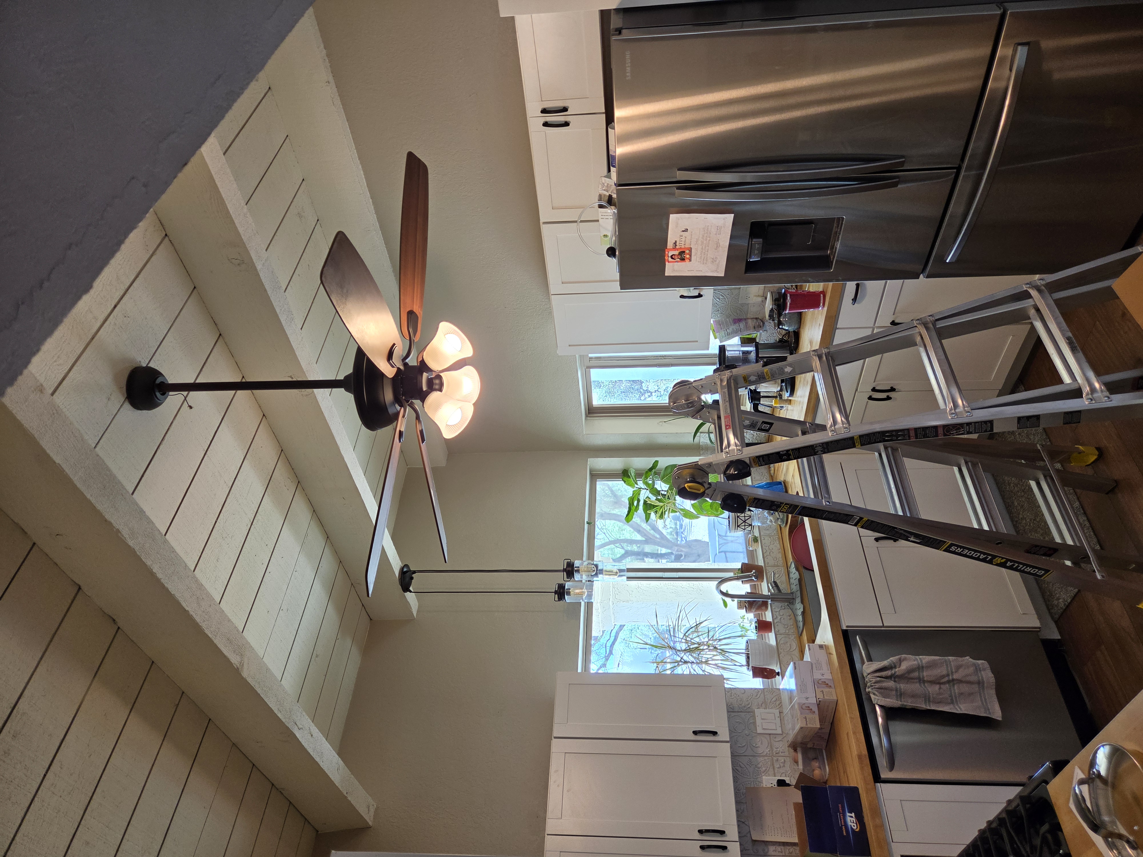 Kitchen fan/light before pendant upgrade